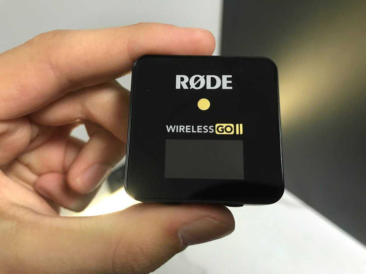 Мікрофонна система Rode Wireless GO II