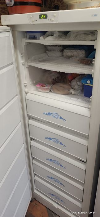 Arca vertical Whirlpool