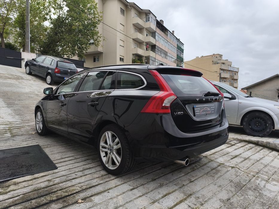 Volvo V60 2.0D 163cv