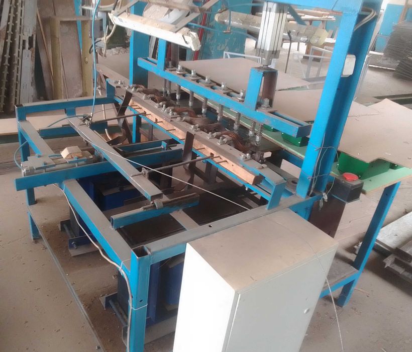 станок зварювальний для виготовлення армосітки сітки сварки сетки