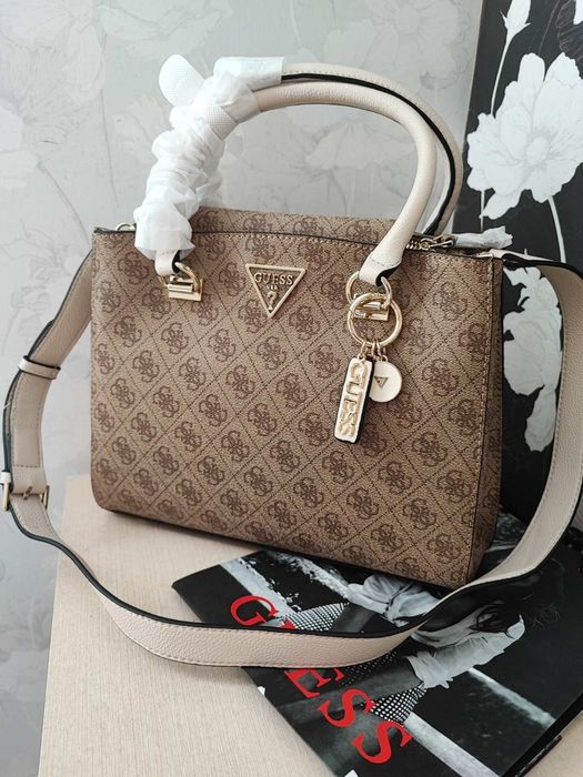 Сумка шоппер  сетчел Guess  оригинал