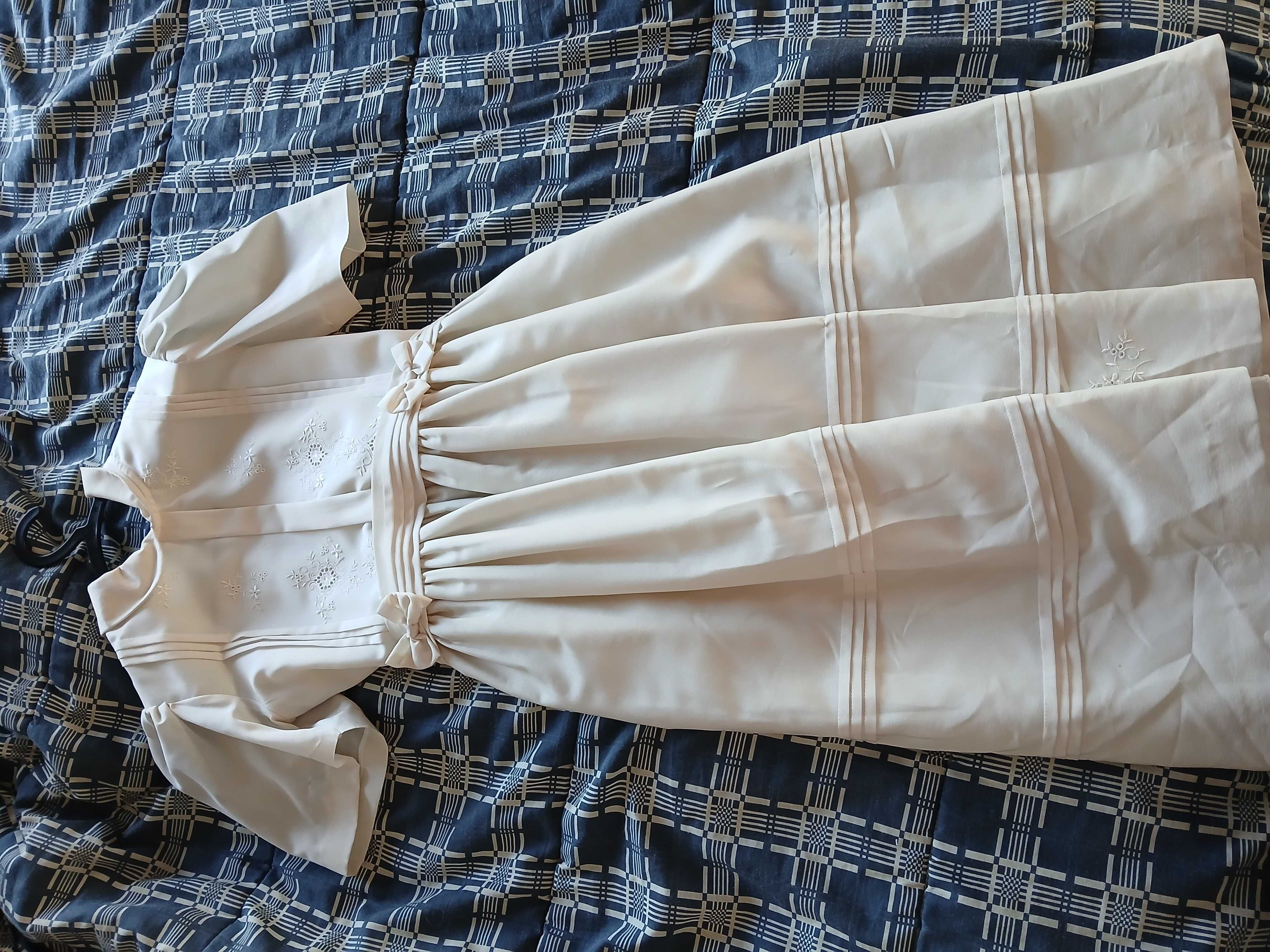 Vestido de cerimónia criança