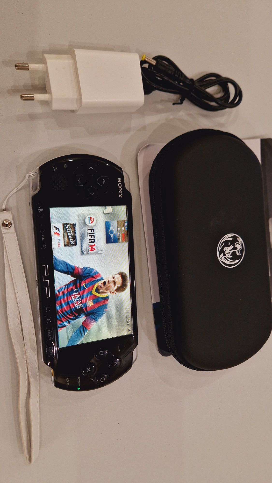 Sony PSP-3000 64гиг 128 игр+ чехол!