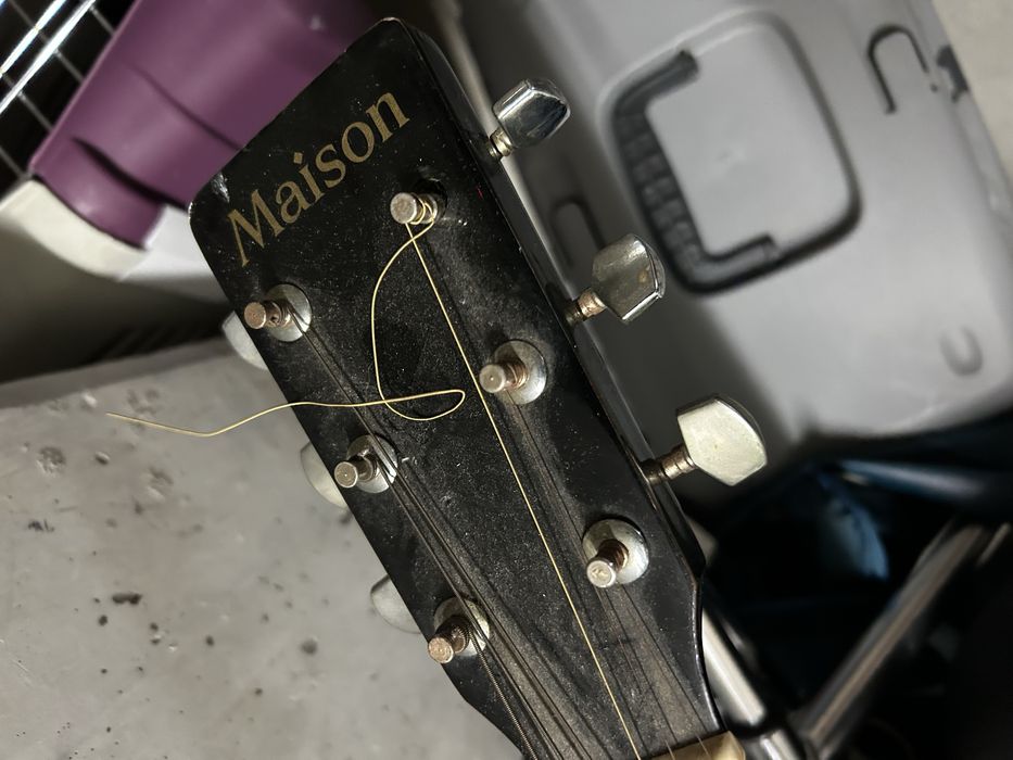 Viola MAISON otimo estado