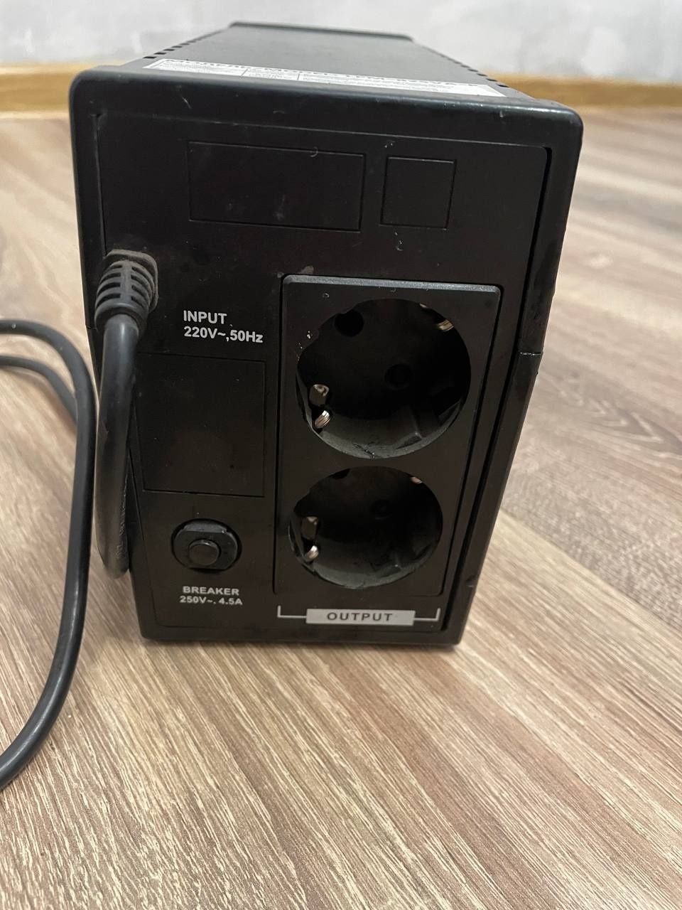 Продається інвектор  модель Lpm-825va-p