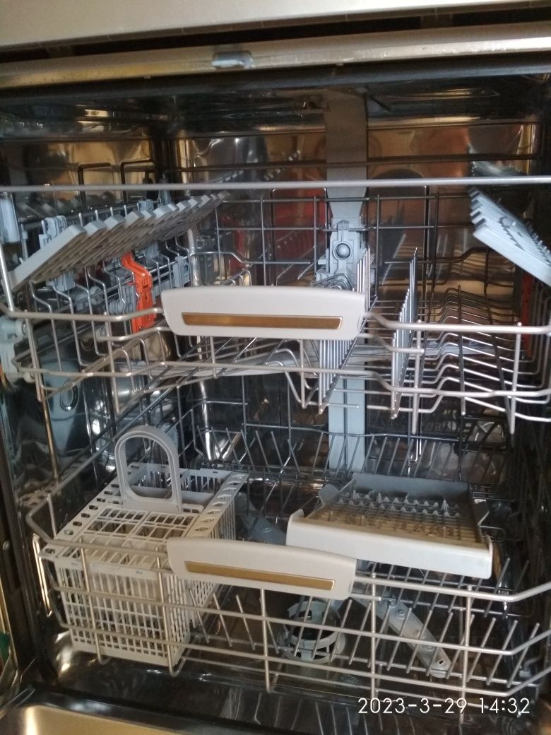 Посудомийні машини