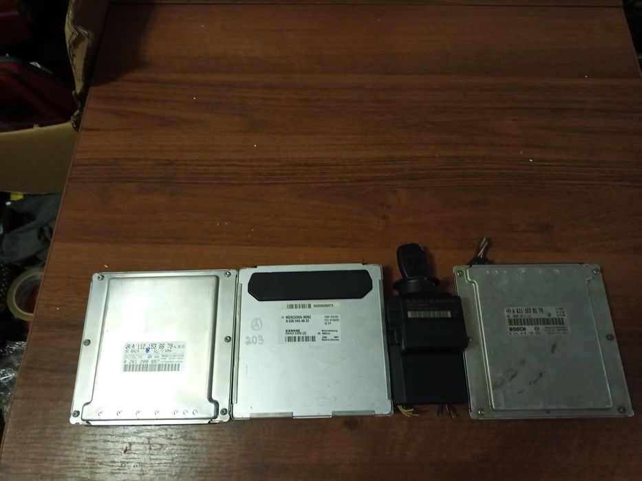 ЕБУ Mercedes W 203