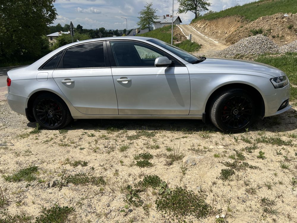 Audi A4 B8 Quattro 177KM