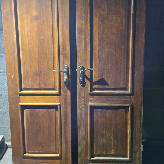 Продам двери 0,60×2м