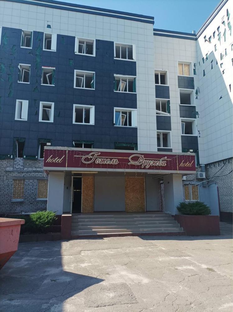 Продам здание гостиницы в г. Покровске
