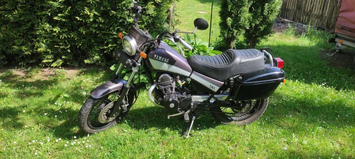 Motocykl Yamaha SR 125 kat,B