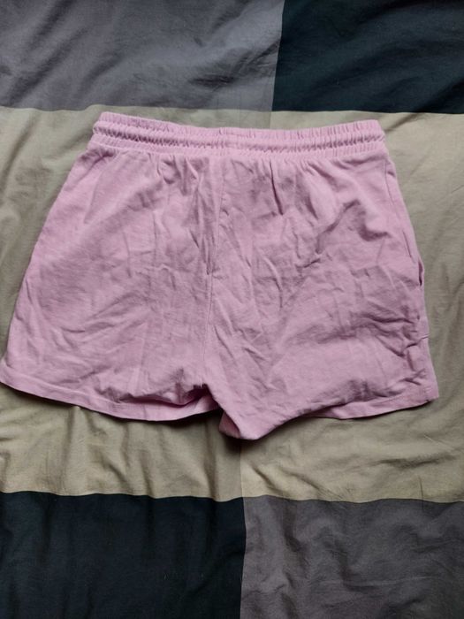 Różowe bawełniane krótkie spodenki damskie xs  Amisu