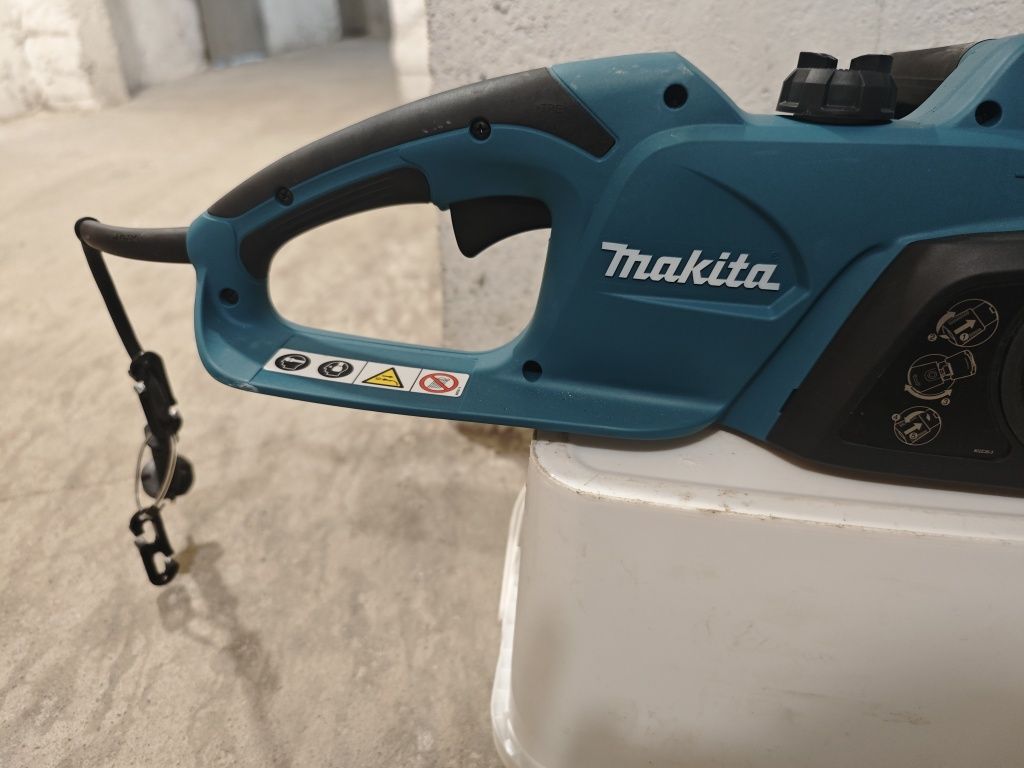 Piła łańcuchowa elektryczna Makita UC4041A Nowa