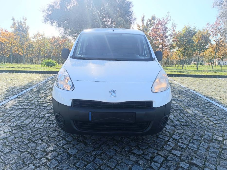 PEUGEOT PARTNER 1.6 HDI 3 LUG 2013 poucos km