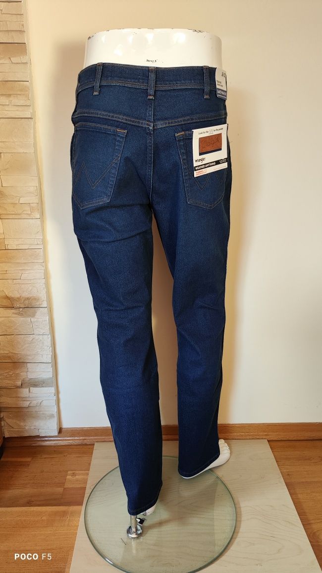 Wrangler Texas Straight The Mountain męskie jeans rozm 36/32 jak 35/32