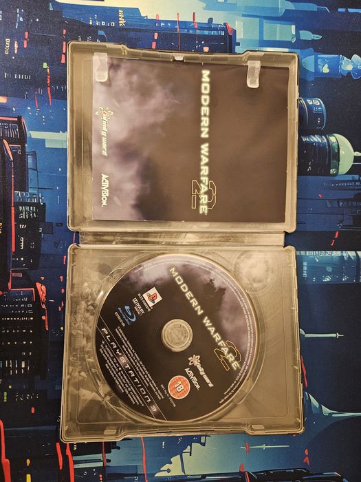 Steelbook z gry Call of Duty: Modern Warfare 2