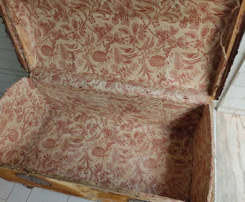 Arca / baú antigo do século XIX — peça única!