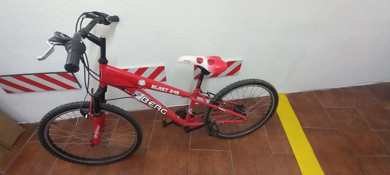 Bicicleta criança  dechatlon