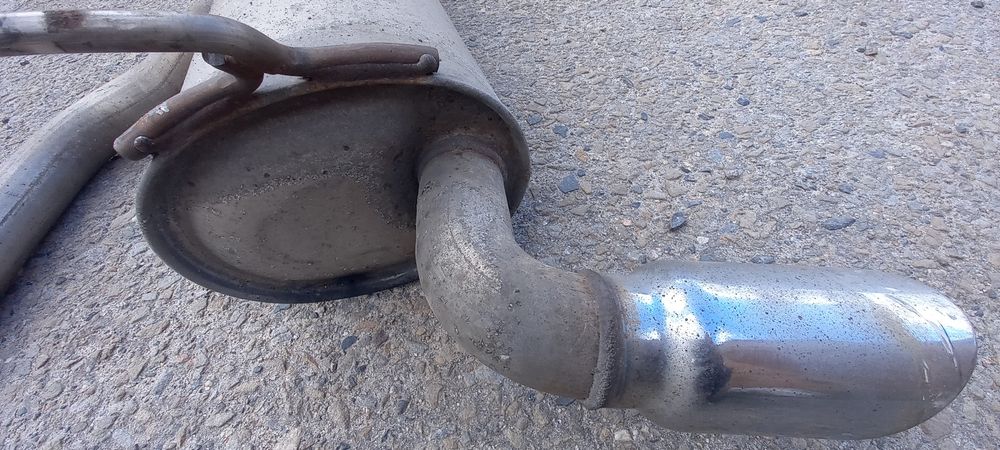Глушитель  jeep cherokee 3.2