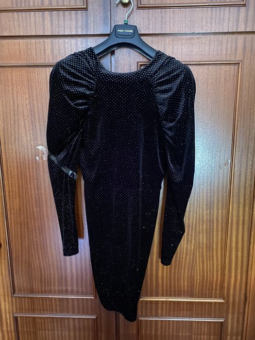 Vestido Cerimónia Preto com Brilhantes