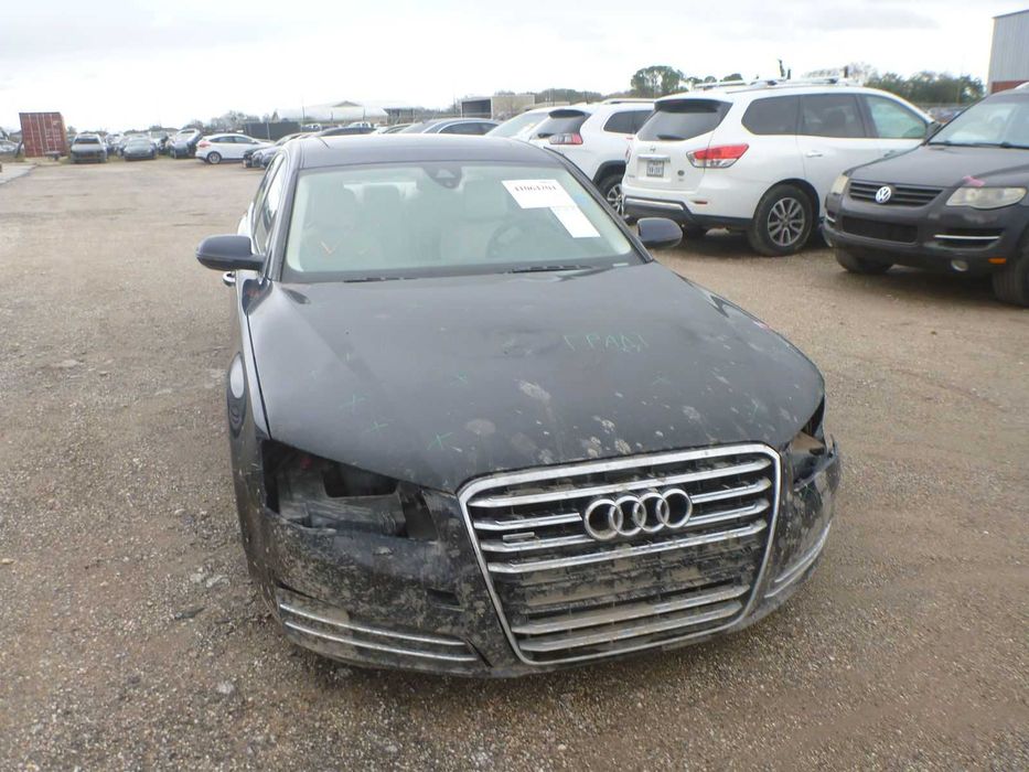 Бампер на Audi A8 D4 з США авторозбірка Ауді А8Д4