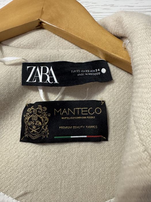 Пальто Zara шерстяне