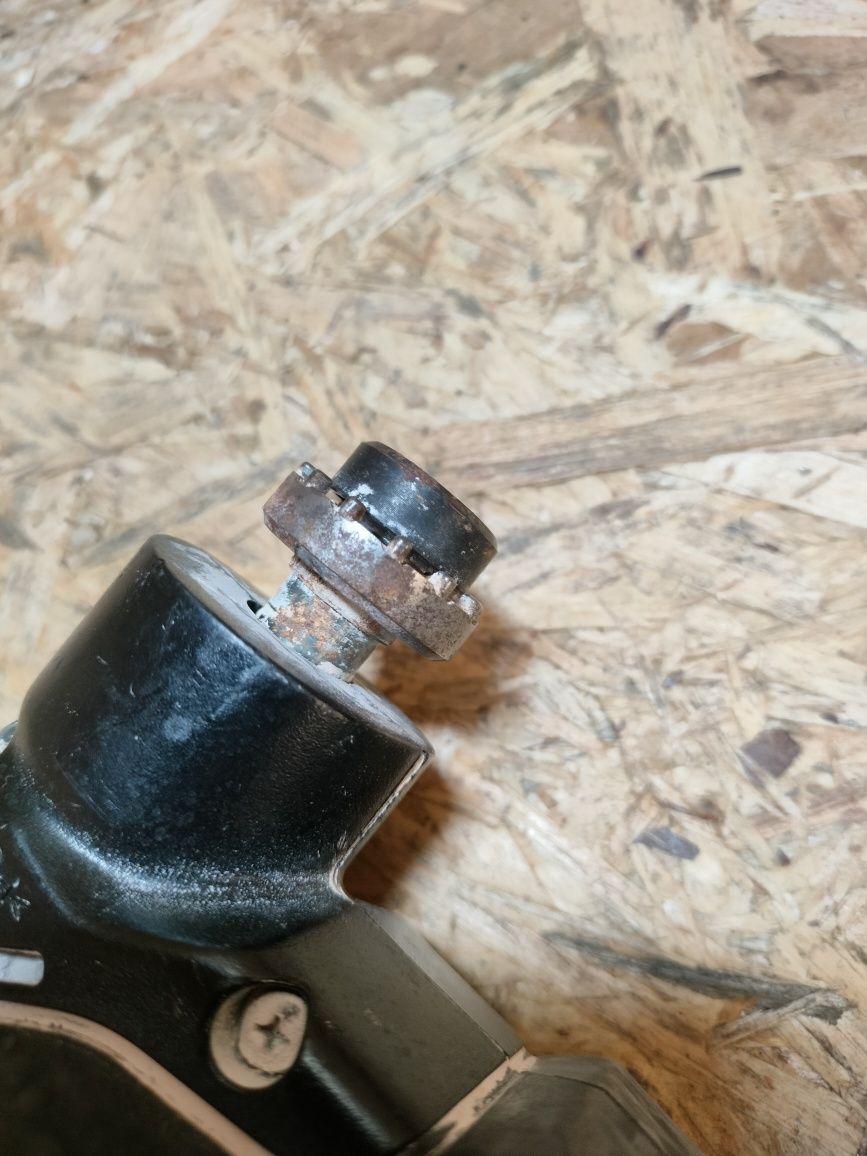 Szlifierka wielofunkcyjna Makita DTM50 multitool Makita DTM50 obroty