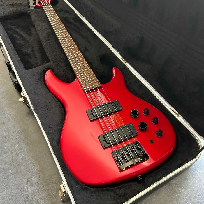 Peavey Dyna Bass V Made in USA 80s Super Ferrites gitara basowa