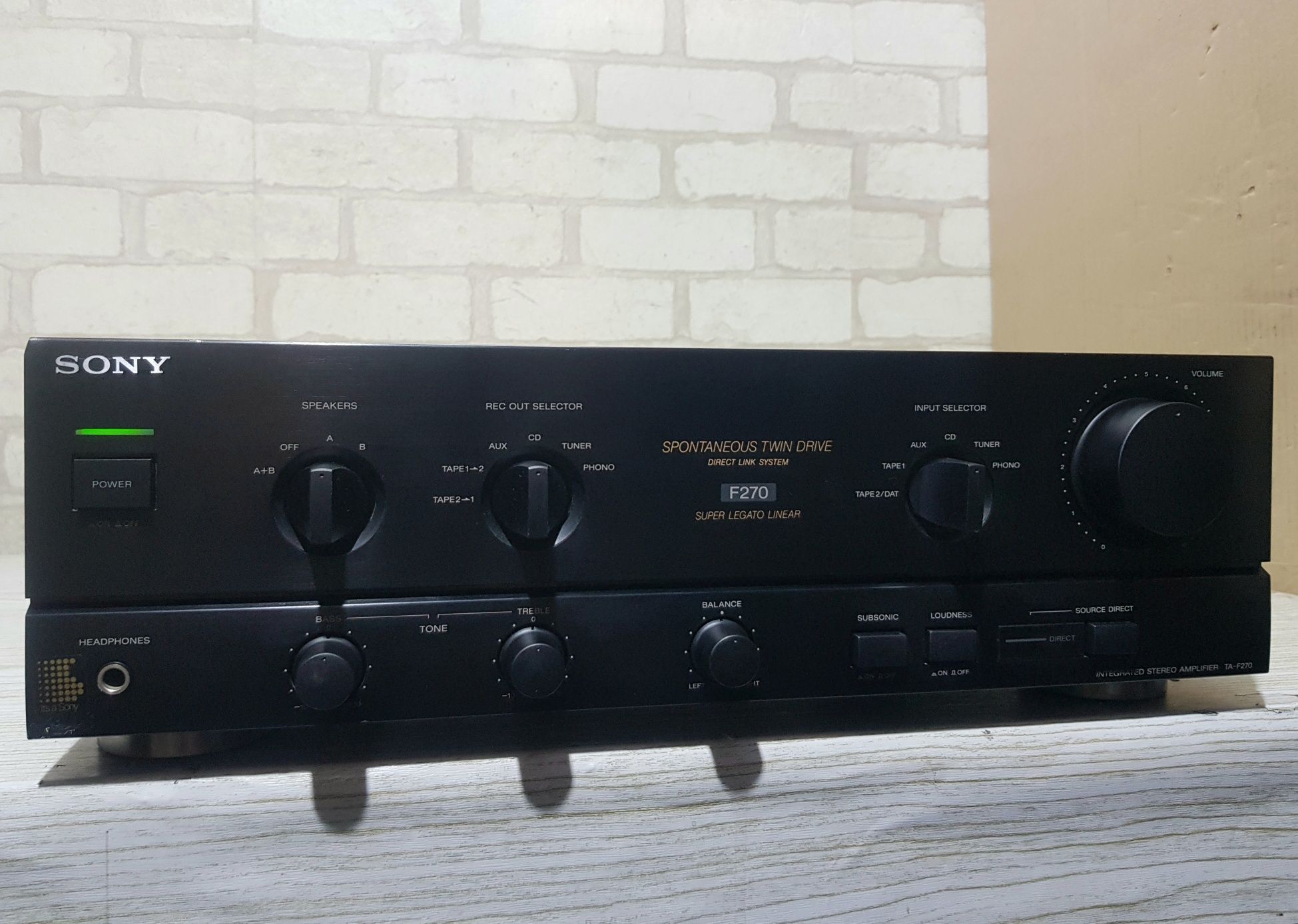 Стерео підсилювач/усилитель Sony TA-F 270 2х70Вт б/у з Німеччини