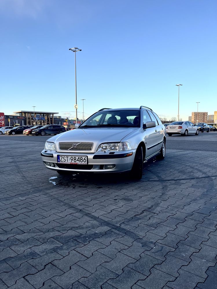 Volvo v40 T4 2.0