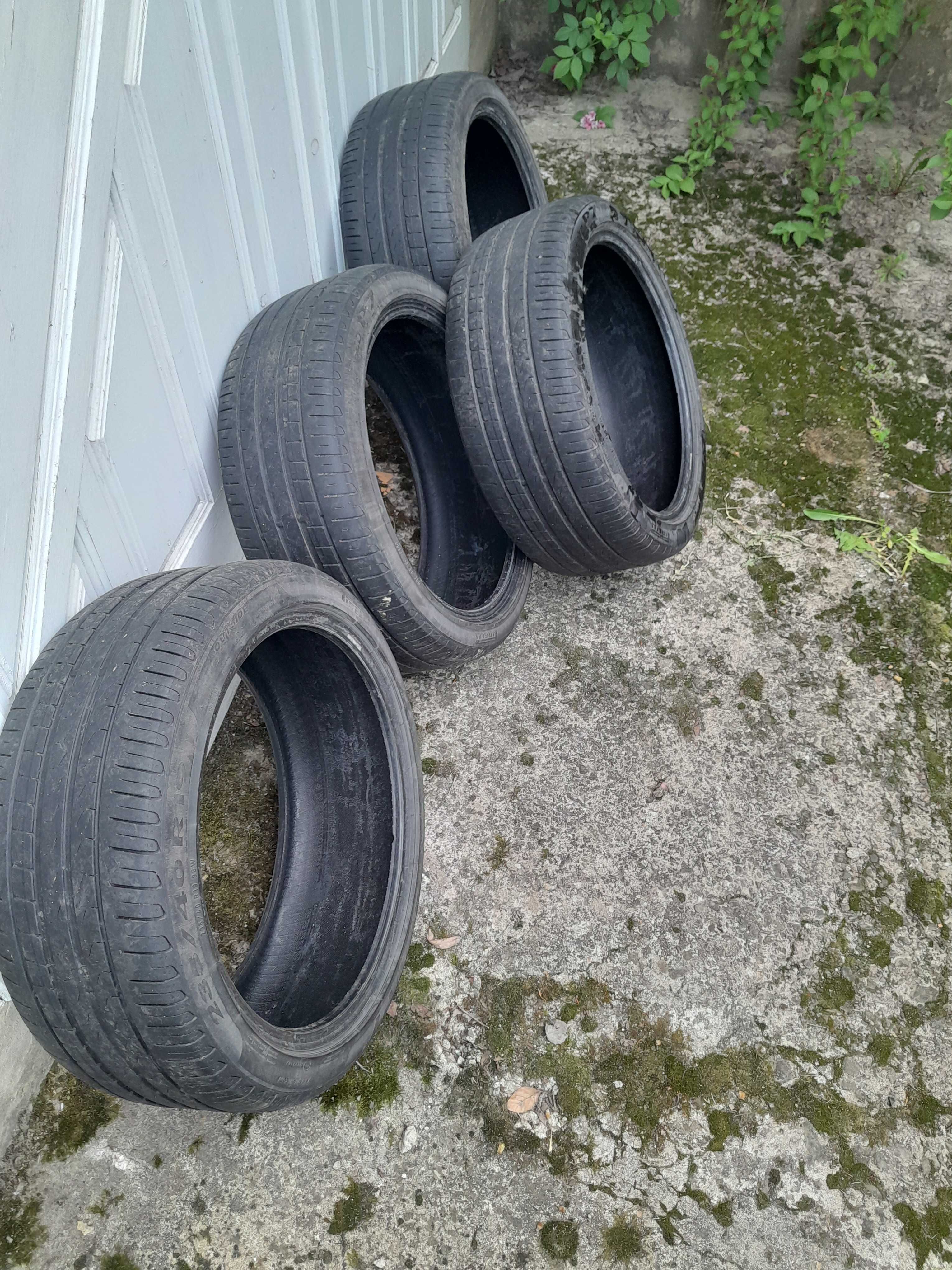 Шини Pirelli 235/40 R19