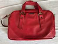 Czerwona torba, kieszeń na laptopa