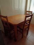 Mesa cozinha c/ 4 cadeiras