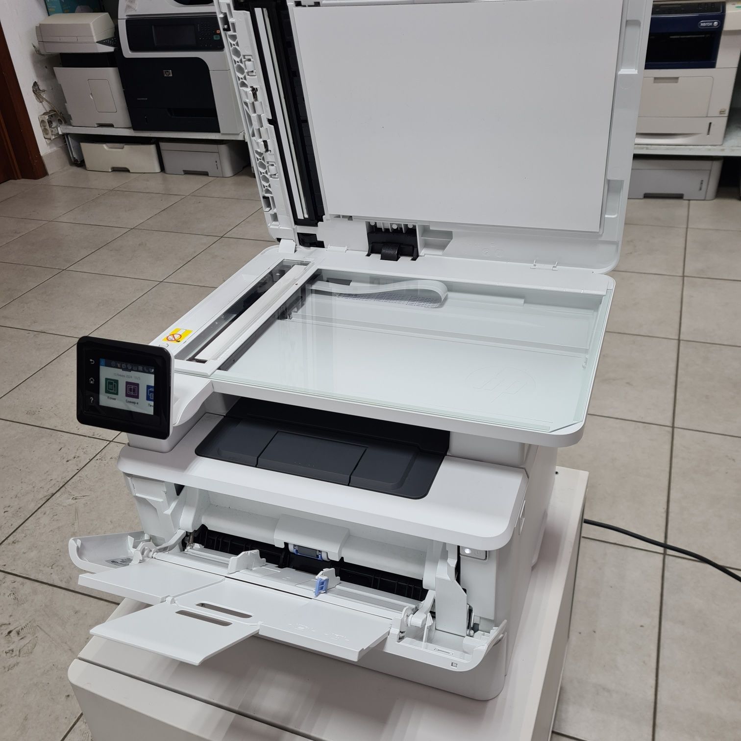 HP LaserJet Pro M428fdw (W1A30A). Wi-Fi. Лазерный принтер сканер копир