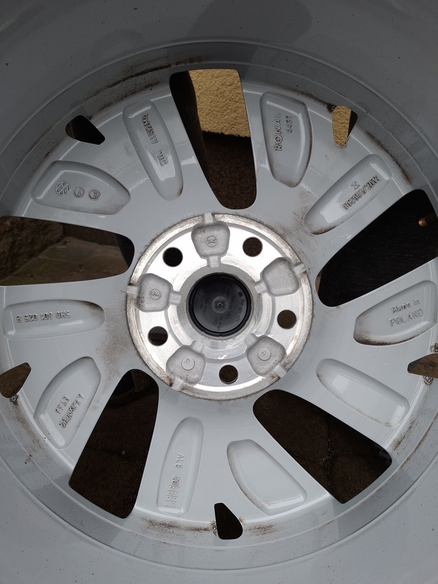 Alufelgi 17" VW Golf VIII VII VI V Touran Caddy 5x112 Oryginał