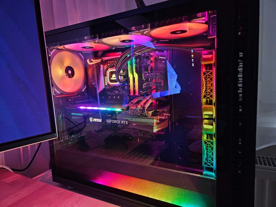 PC Intel i7-9700K / RTX 3080 / 32GB RAM RGB – gaming i praca, zadbany