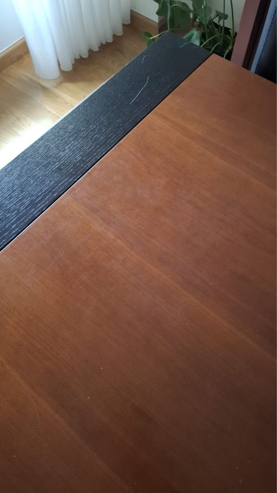Mesa extensivel cetejeira/wengue