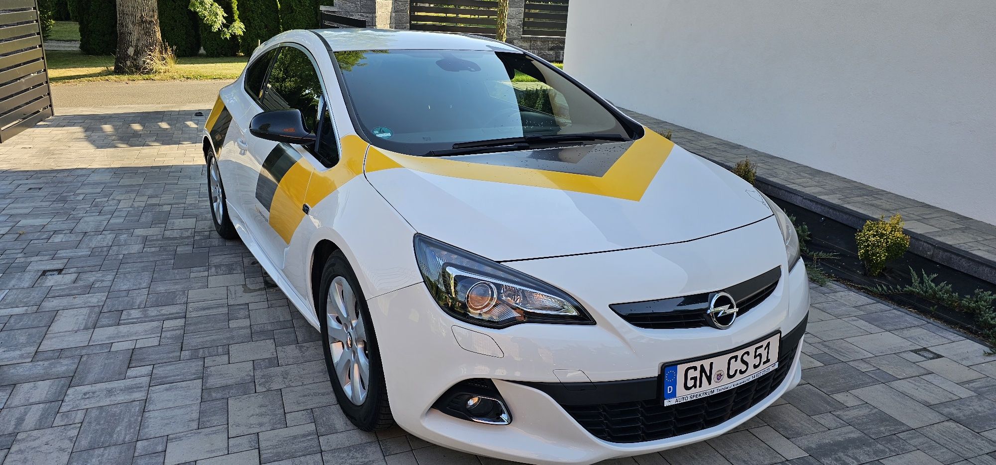 Opel Astra Gtc 1.6 turbo Motorsport Edition