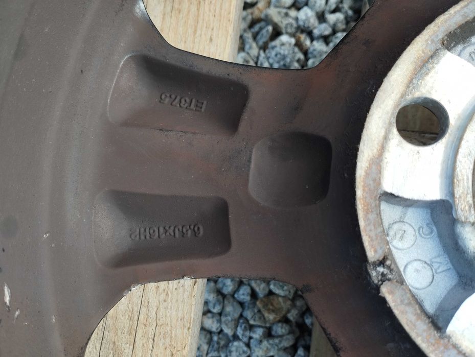 Felga FORD 4x108r16 Oryginał B-MAX Courier Ecosport Fiesta GN15B2B
