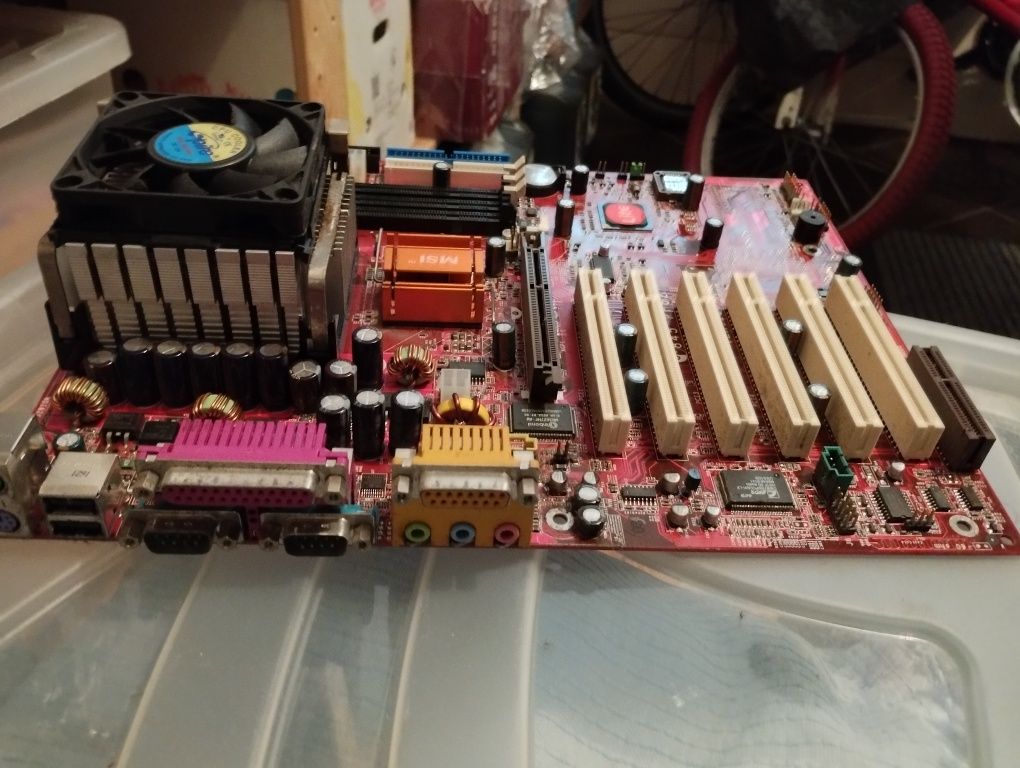 Motherboard MSI + processador