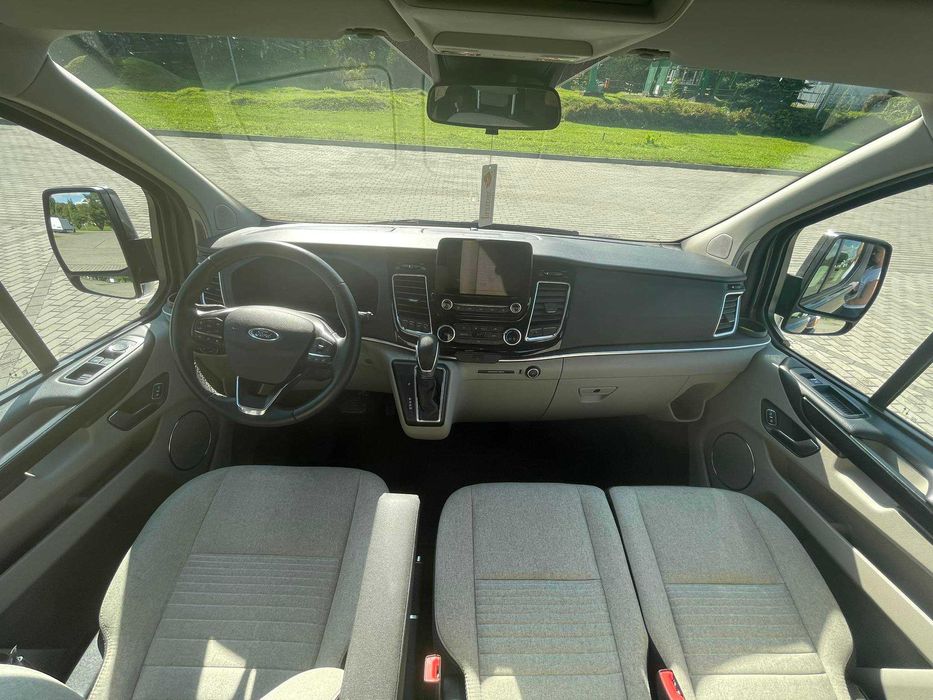 Ford Tourneo Custom 2.0 ,185 KM ,Titanium L2. Cesja leasingu.