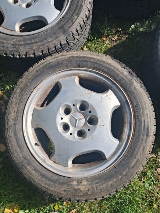 Koła mercedes w210 5x112 z oponami zimowymi 215/55r16