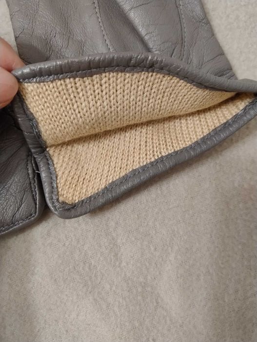 Szare skórzane rękawiczki M nowe