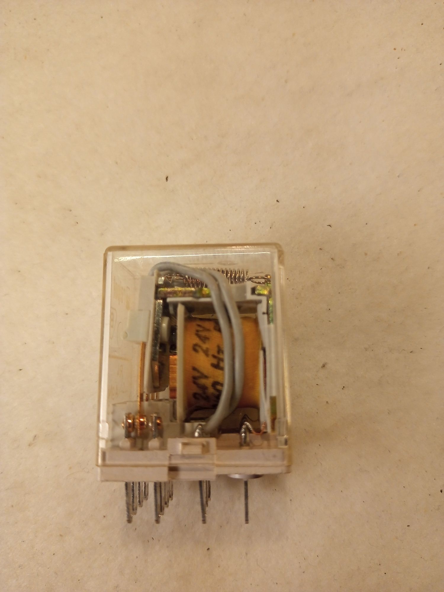 Przekaźnik przemysłowy RELPOL R4 24V AC