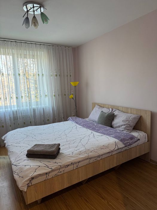 Здам подобово двокімнатну квартиру