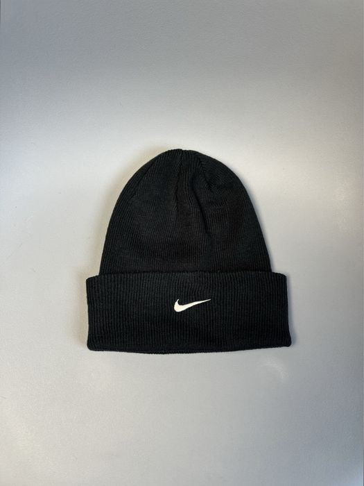 Винтажная шапка Nike черная мужская (оригинал)