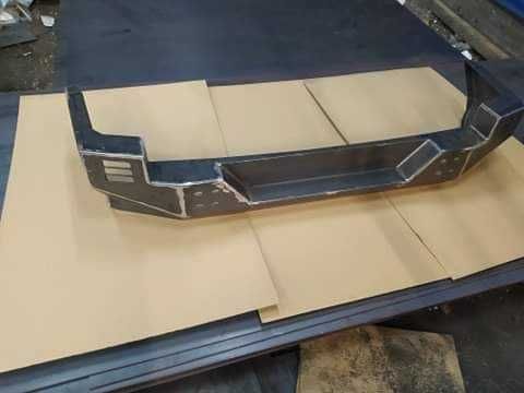 Zderzak stalowy Nissan Terrano - tył / tylny