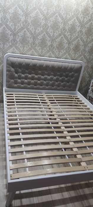 Ліжко двохспальне, Кровать двуспальная