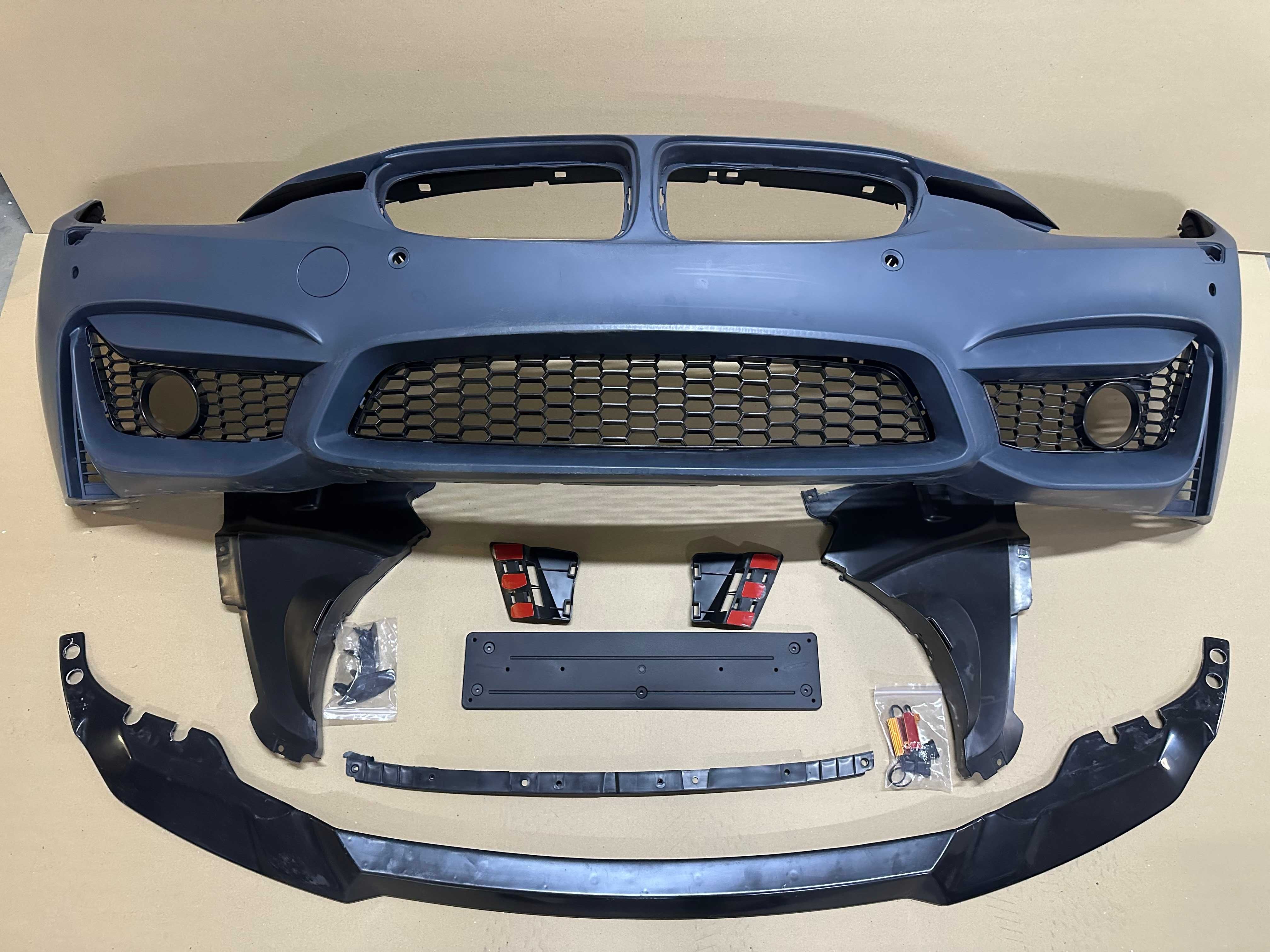 Передній бампер M3 стиль BMW 3 Series F30 F31 ф30 м3 лук бампер губа