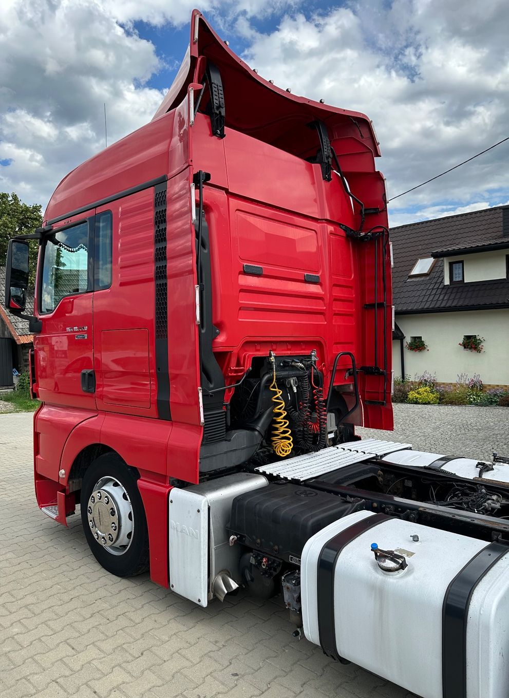 MAN TGX 440 mega / low deck  Man Tgx 440 low deck / mega